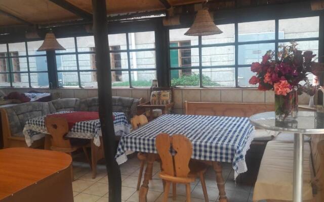 Villa -Guesthousejane & Apartments