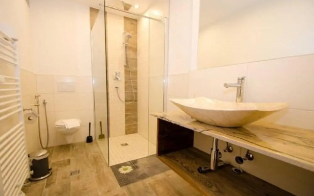 Apartment Summer & Winter Fun II