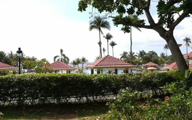 Michelle's Canyon Cove