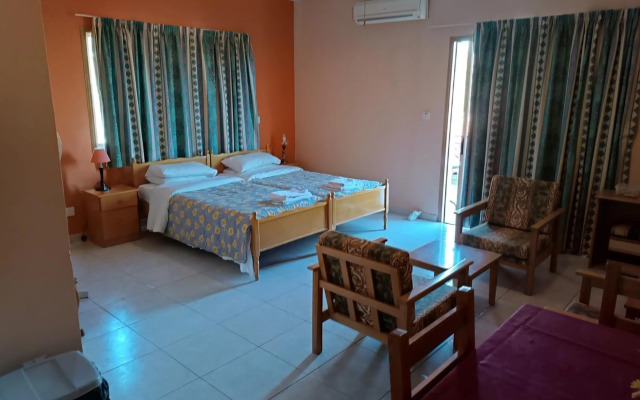 Rantzo Holiday Apartments