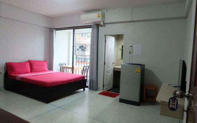 ZEN Rooms D-well Residence Don Muang