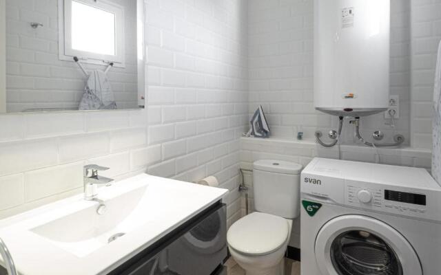 Small Oasis 2375 Sea View