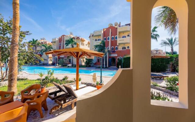 Green Garden Resort Poolside Executive Villa 127