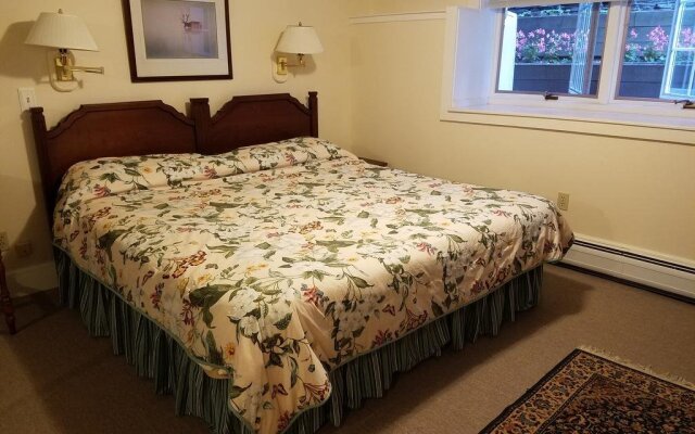 1860 House Inn and Vacation Rental Home
