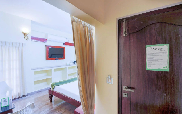 Treebo Grace Inn, 3 Min Walk From Promenade Beach