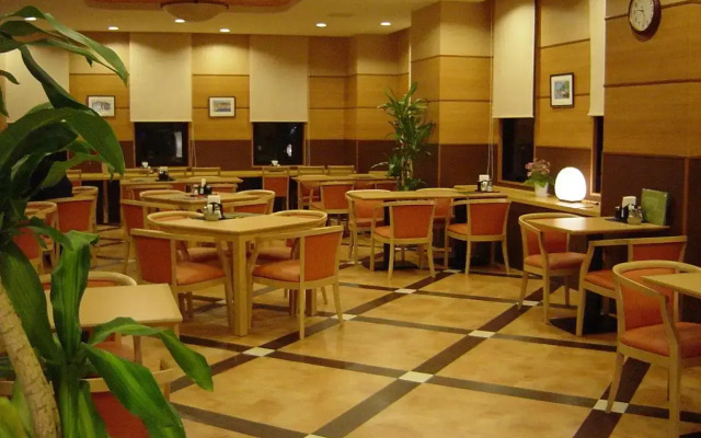 Hotel Route-Inn Aso Kumamoto Airport Ekimae