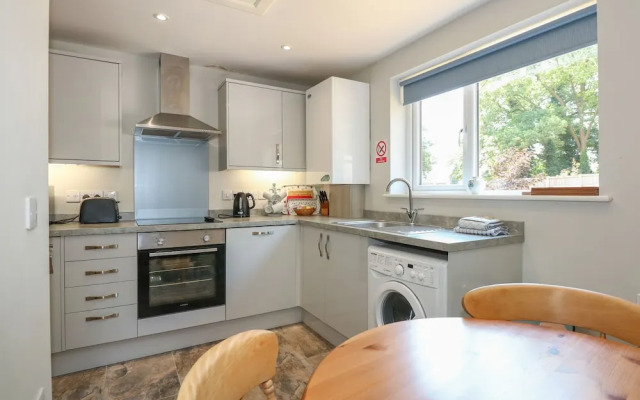 Hadleigh Farm Cottage