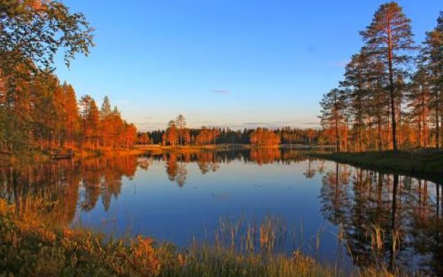 Laahtanen leirintä ja lomakylä