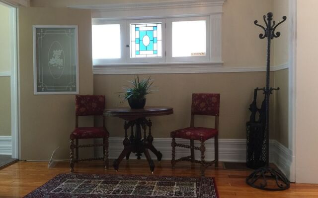 The Century House B&B Ottawa
