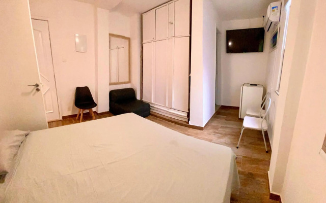 Apartamento Copacabana Xavier da Silveira 40