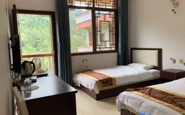 Lushan Lantian Hotel