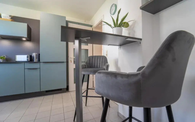 dreamcation - Ehemalige Pfarrer- & Souterrain Wohnung, 3D-Tour, Terrasse, Garten, BBQ