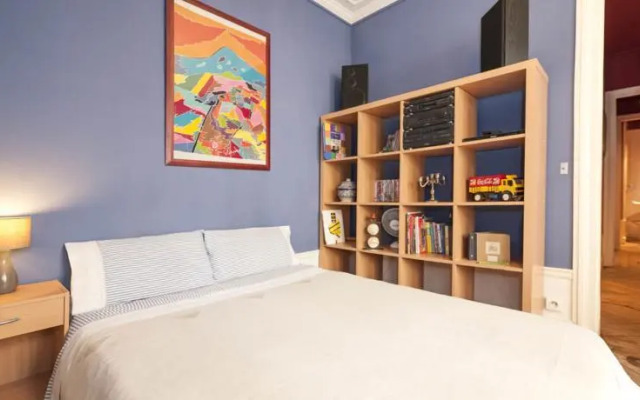 Lovely Pigalle Studio