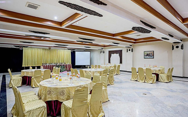 Royal Hotel and Convention Tretes