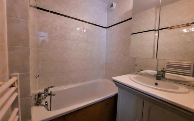 Appartement Les Menuires, 3 pièces, 6 personnes - FR-1-452-4