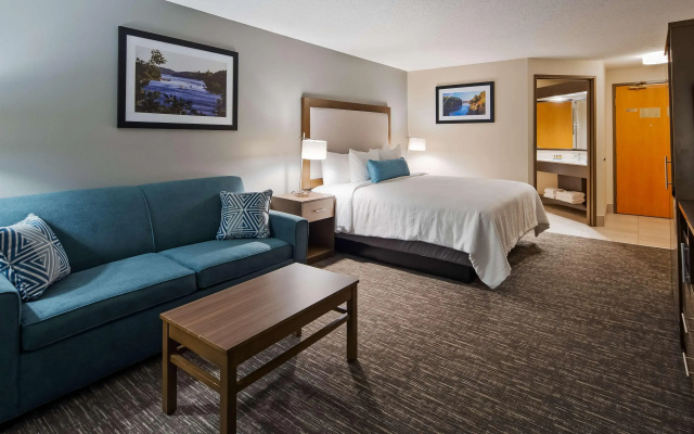 Best Western Plus Hudson I-94