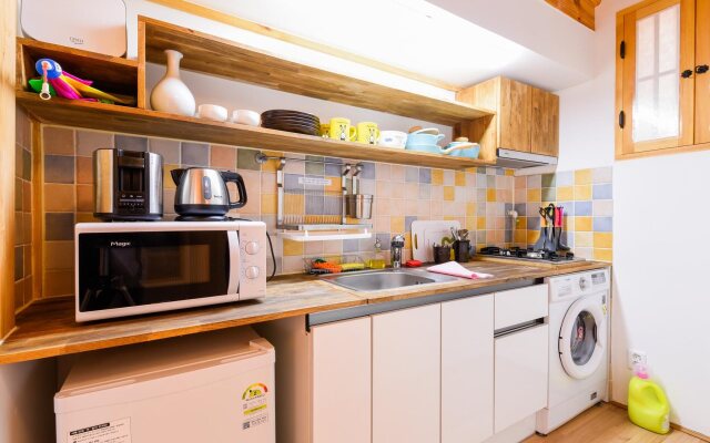 Hanok 24 guesthouse Gyeongbokgung