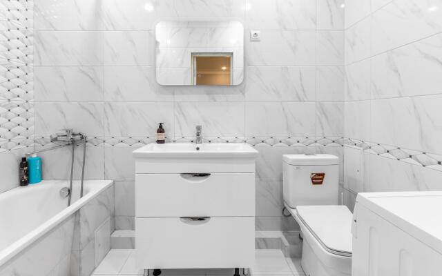 Aura на улице Братьев Темировых 69/1