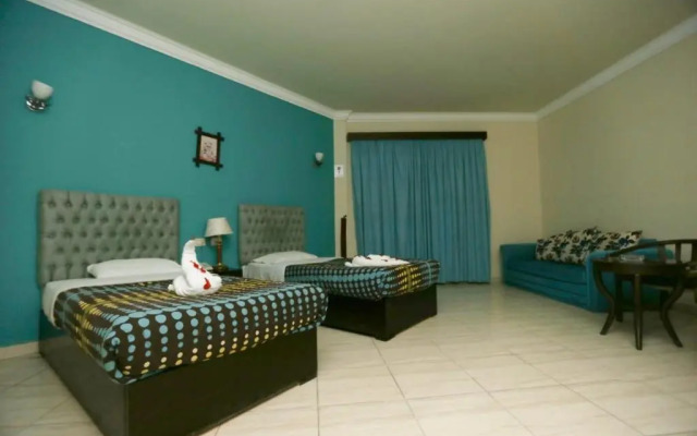 La Sirena Hotel Beach Resort