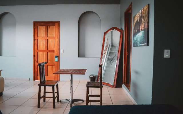 La Conspiración Hotel