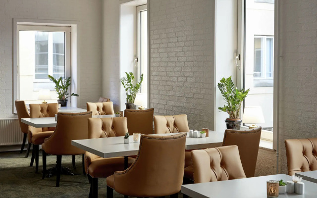 Milling Hotel Gestus