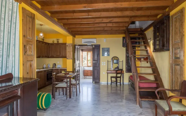 Traditional House in the Center of Santorini