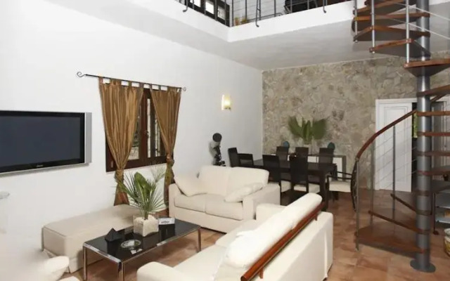 Villa Costanza