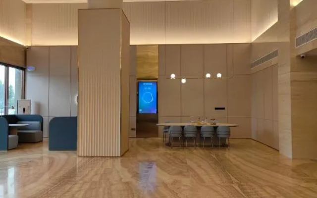 HanTing Hotel (Zhengzhou Shangdou Road Fangte Resort)