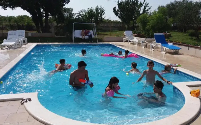 Kaja House Apartments