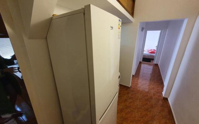 Apartament Parter 3 Strada Rozelor