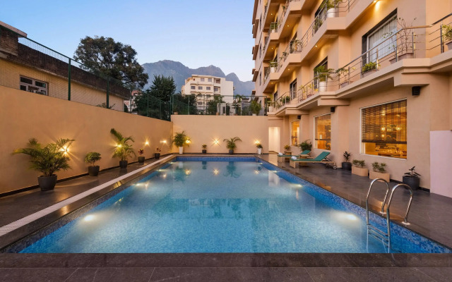 Ramada by Wyndham Katra Station Road