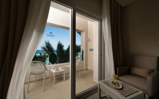 Sunny Days El Palacio Resort & Spa