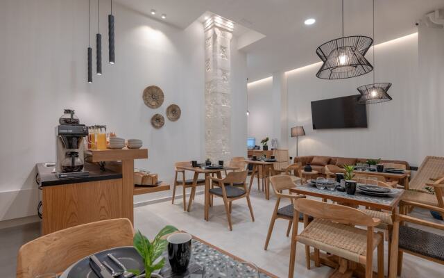 Marea Boutique Suites