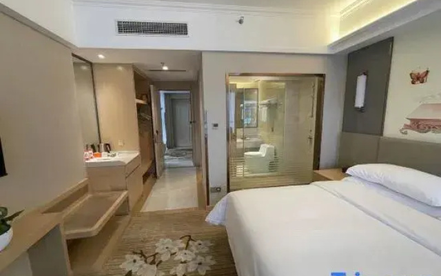 Vienna Hotel(Xincheng International Store)