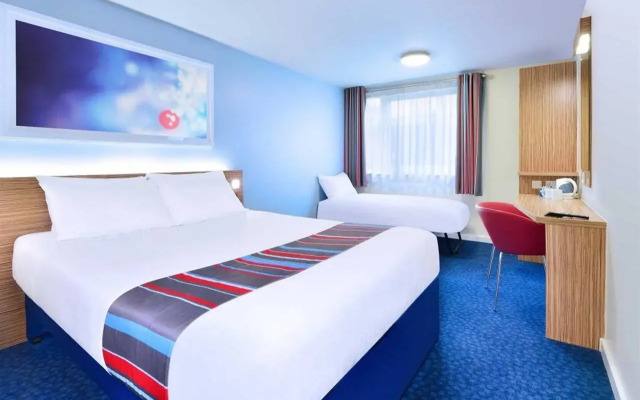 Travelodge Aberdeen Central Justice Mill Lane