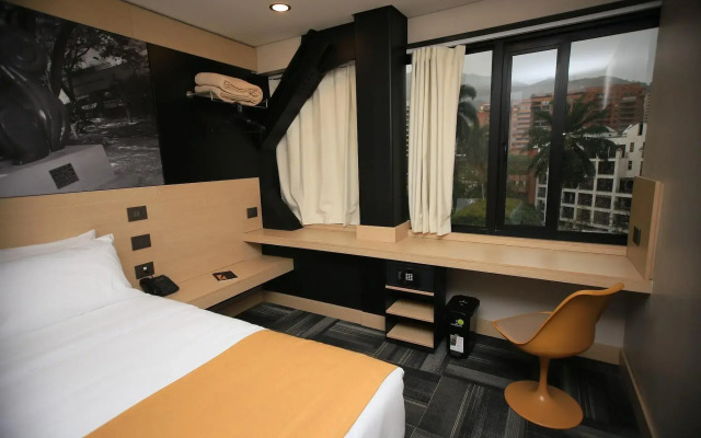 Hotel Foresto 365