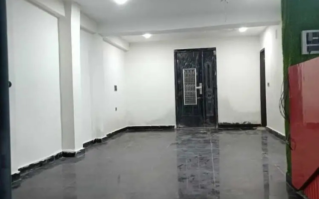 Hotel Twamev Couple Friendly Laxmi Nagar