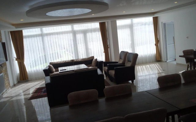 Asmir Suites Hotel