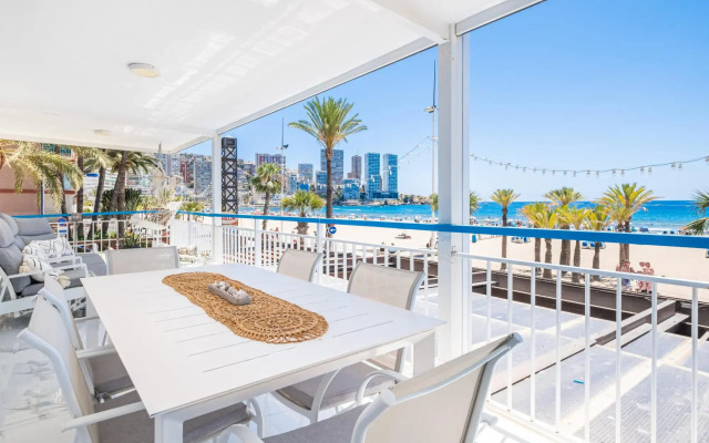 Copacabana Deluxe 1-A Levante Beach