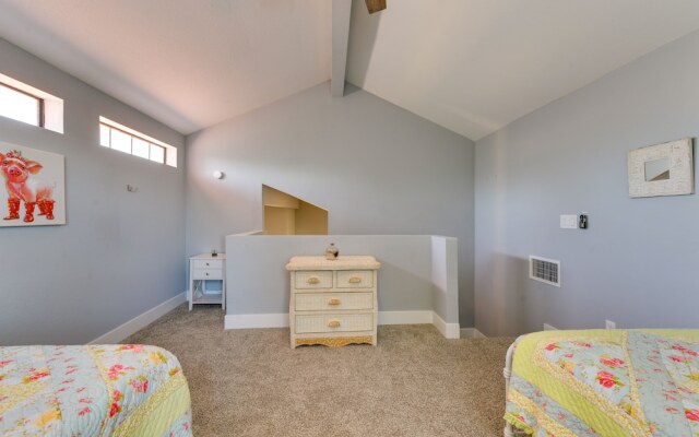 Pet-friendly Mesa Vacation Home w/ Furnished Patio