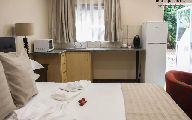 Airport Garden Boutique Hotel