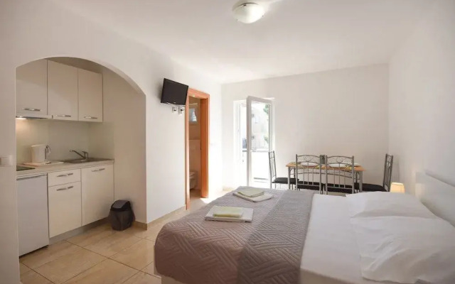 Sunshine Apartments in Baska Voda