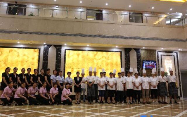 Landing International Hotel