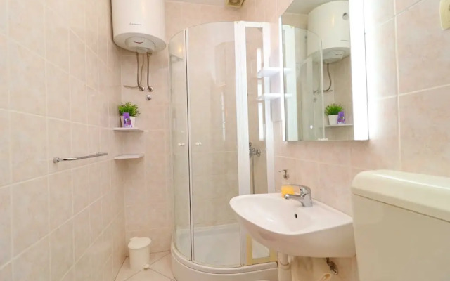 Seafront Apartments Anthony