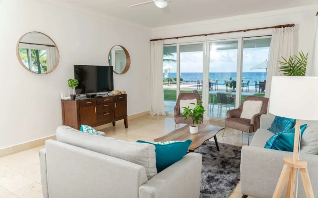 Escondido Bay Properties by Caribe Stays