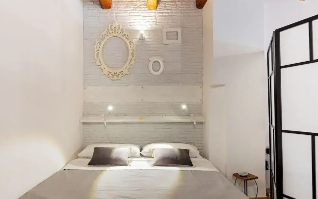 Palermo Palazzo Reale Modern Studio