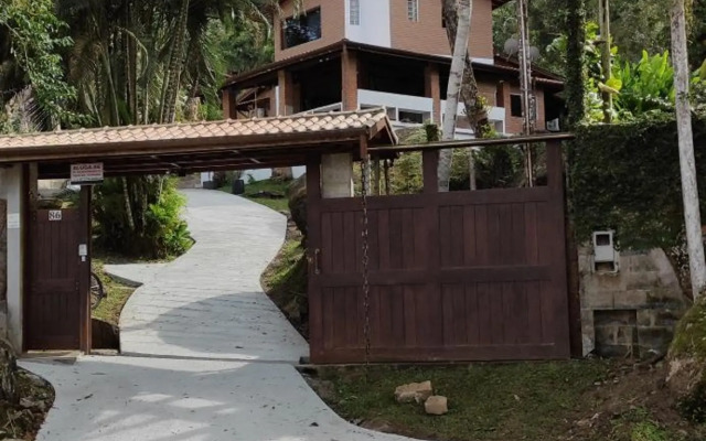 Suíte para temporada Ubatuba