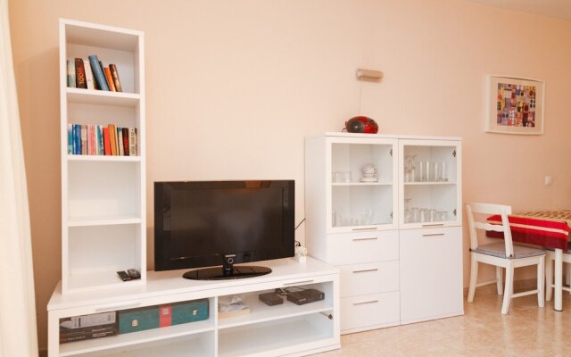 Carabeo 27 Studios Casasol