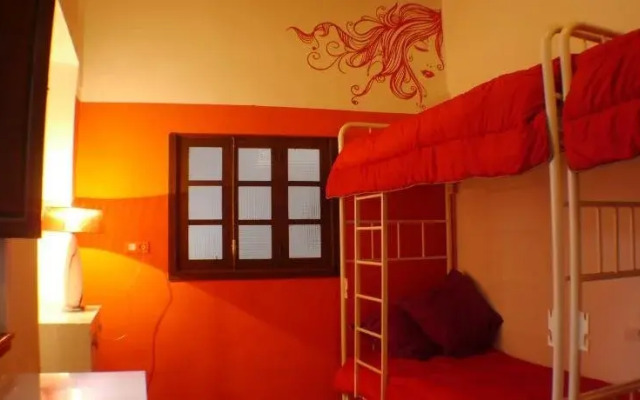 Alkatre Hostel