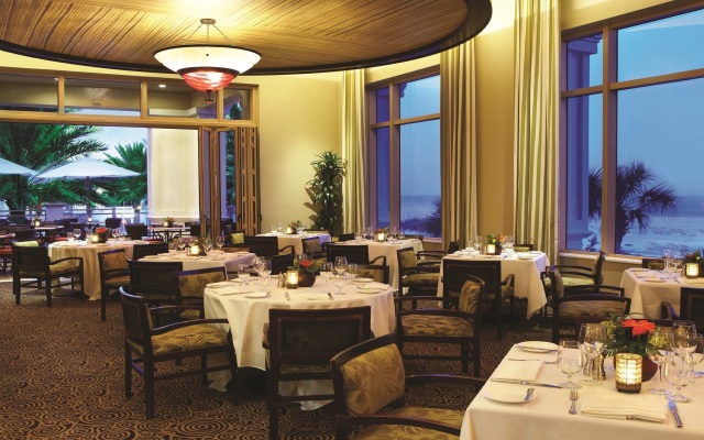 Sandpearl Resort